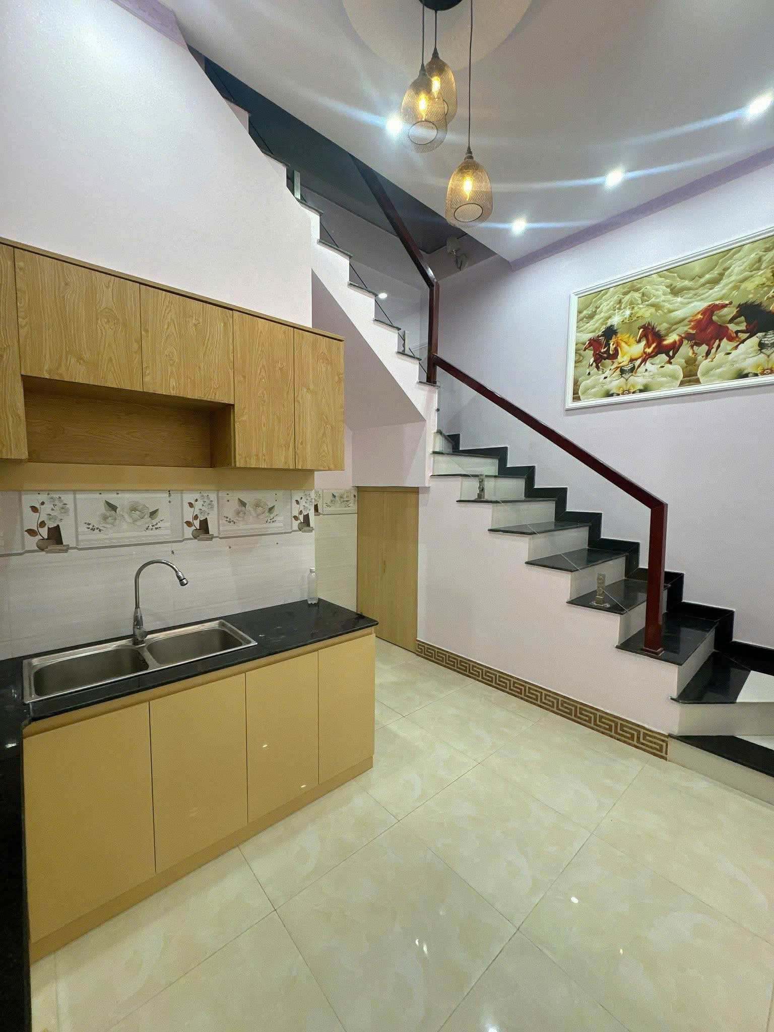 106606377385541070415