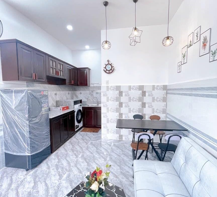 cho thuê nhà minihouse full nội thất hoàng quốc việt