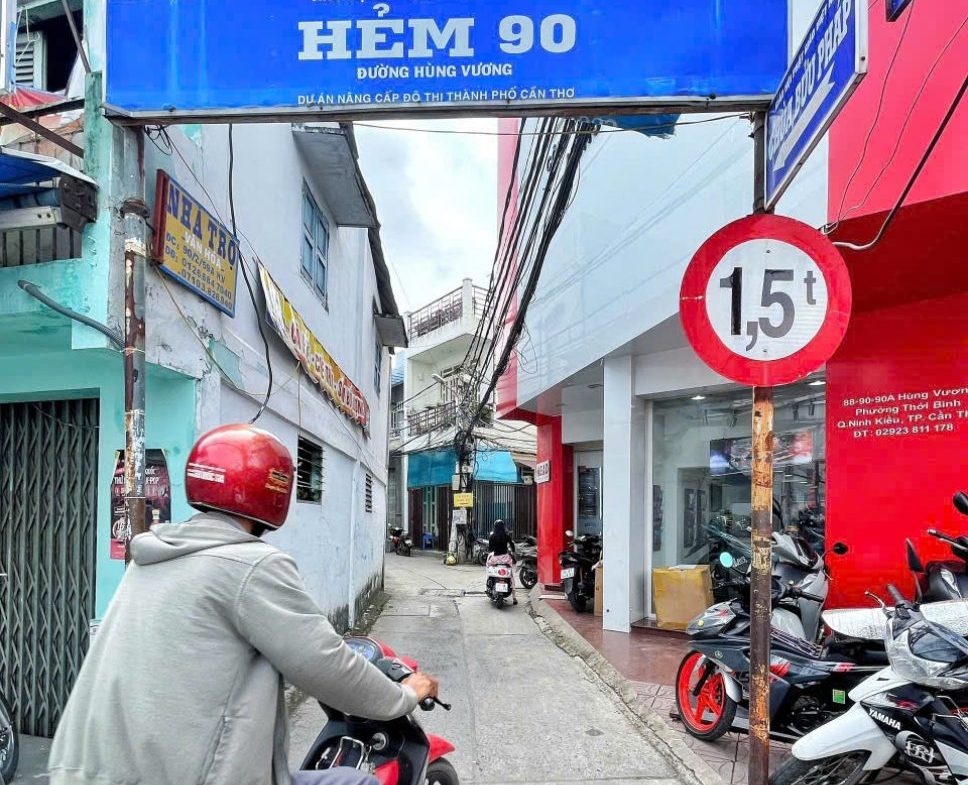 bán nhà trệt lầu hẽm 90 hùng vương