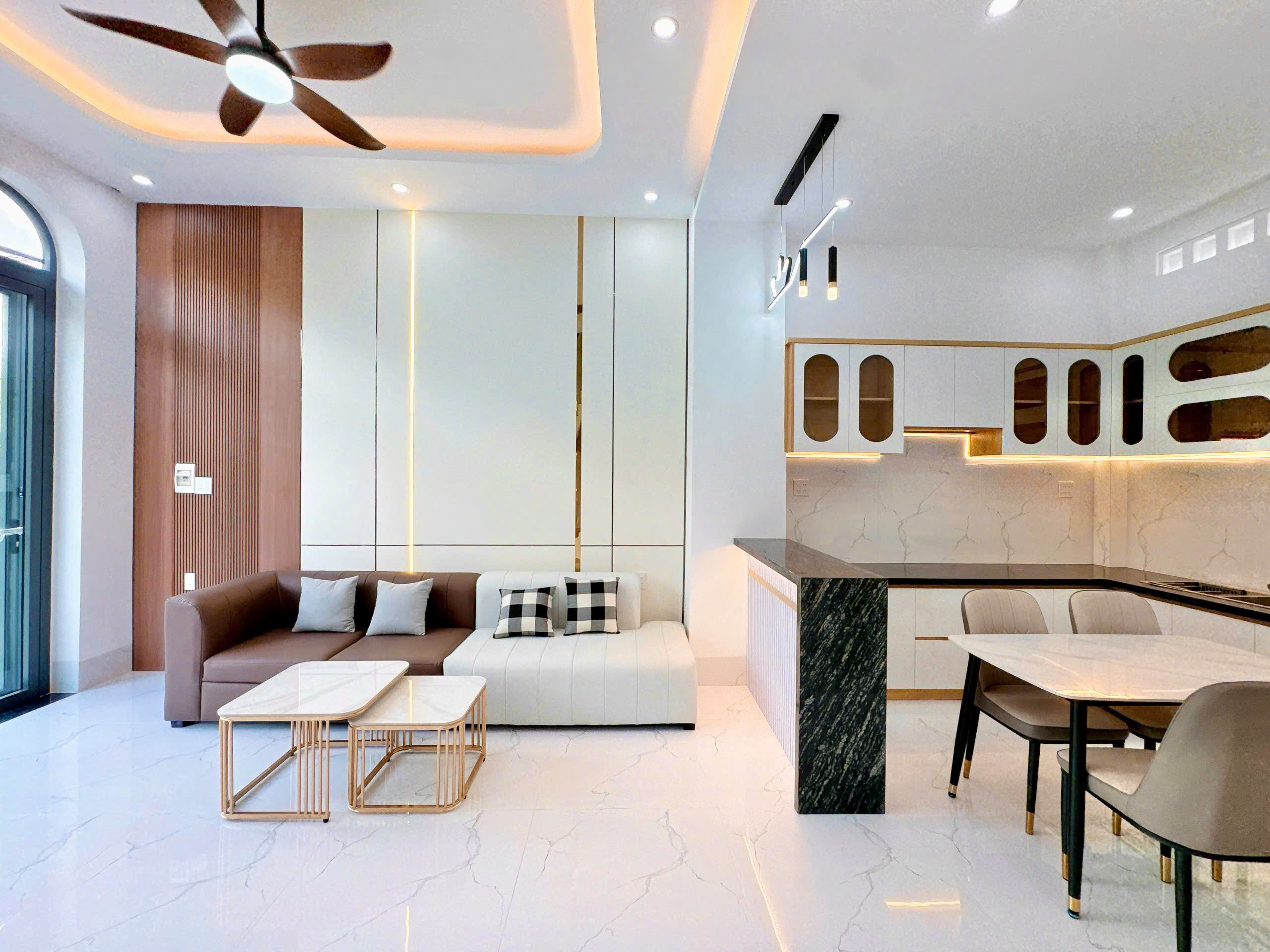 ban-nha-co-noi-that-hem-7-tran-vinh-kiet (1)