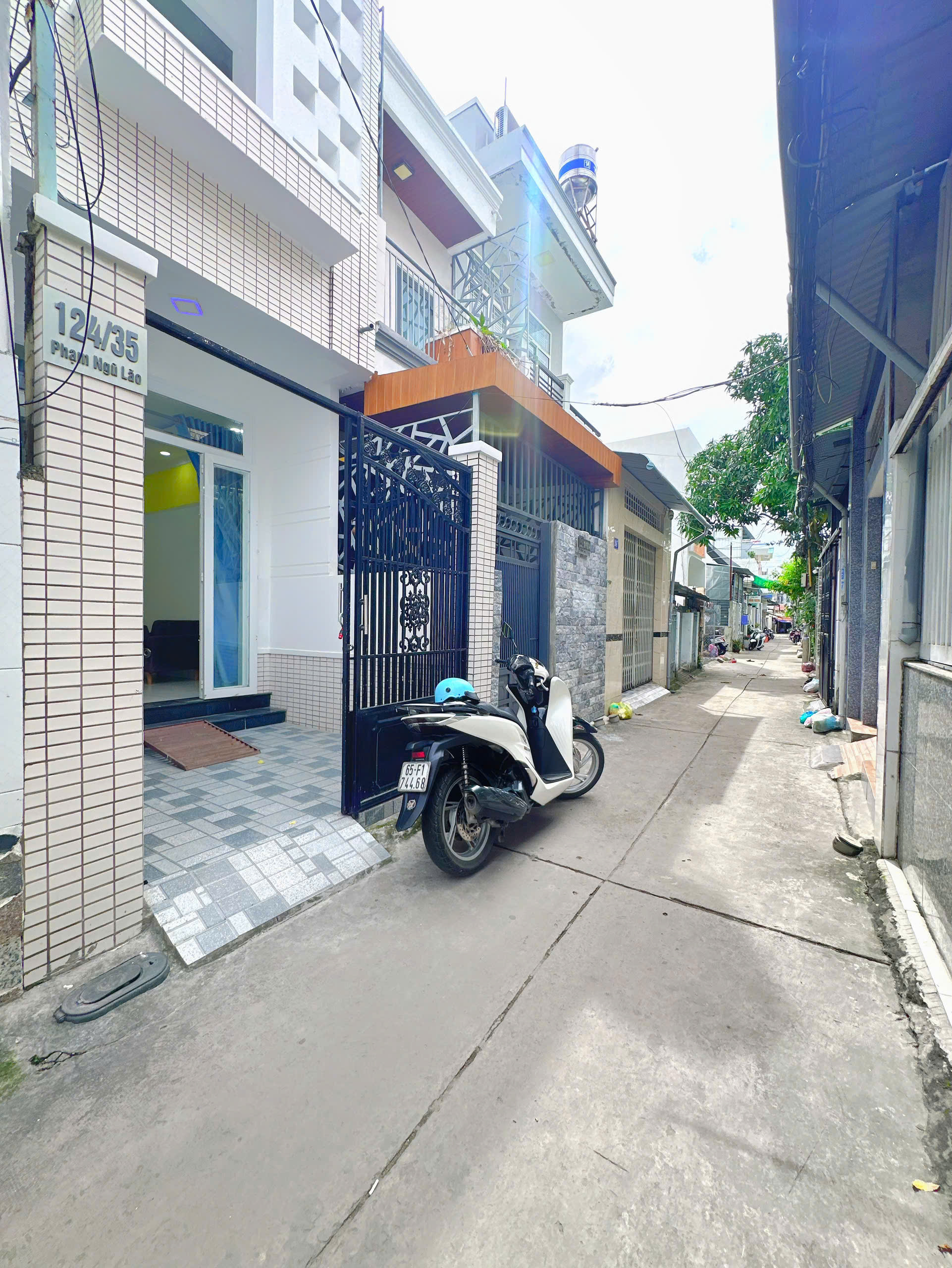 ban-nha-gia-re-hem-124-duong-pham-ngu-lao (1)