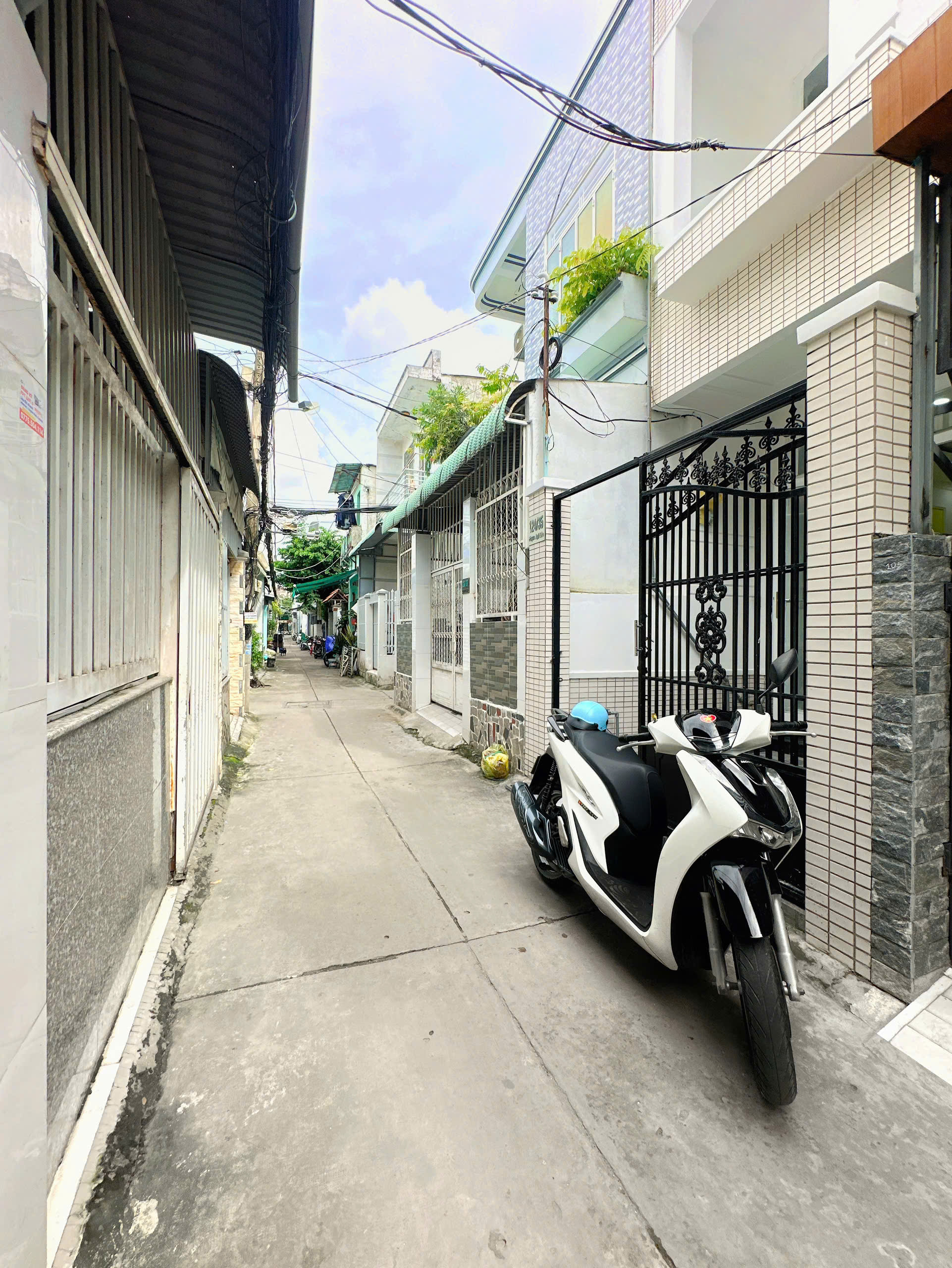 ban-nha-gia-re-hem-124-duong-pham-ngu-lao (2)