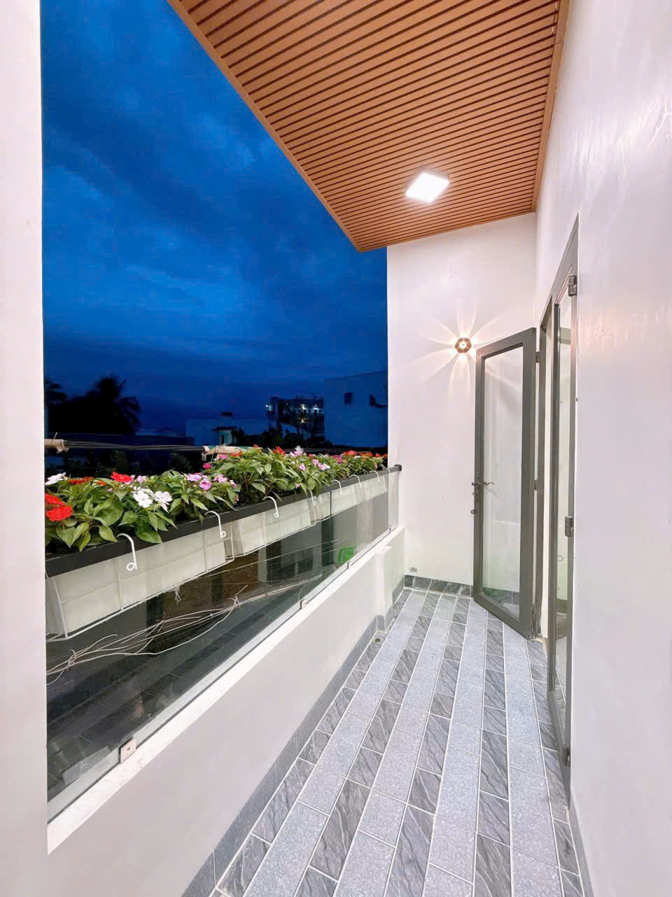 ban-nha-gia-re-tai-hem-233 (10)