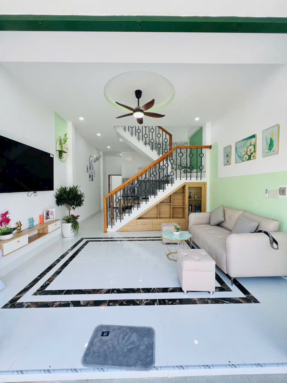 ban-nha-moi-dep-full-noi-that (2)