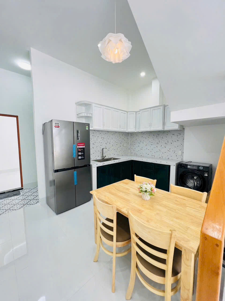 ban-nha-moi-dep-full-noi-that (4)