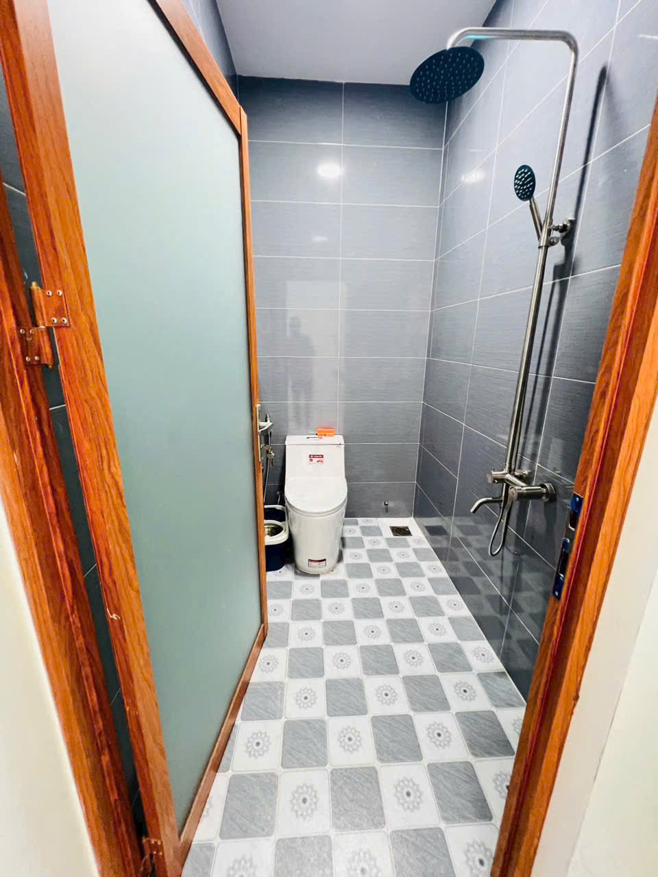 ban-nha-moi-dep-full-noi-that (5)