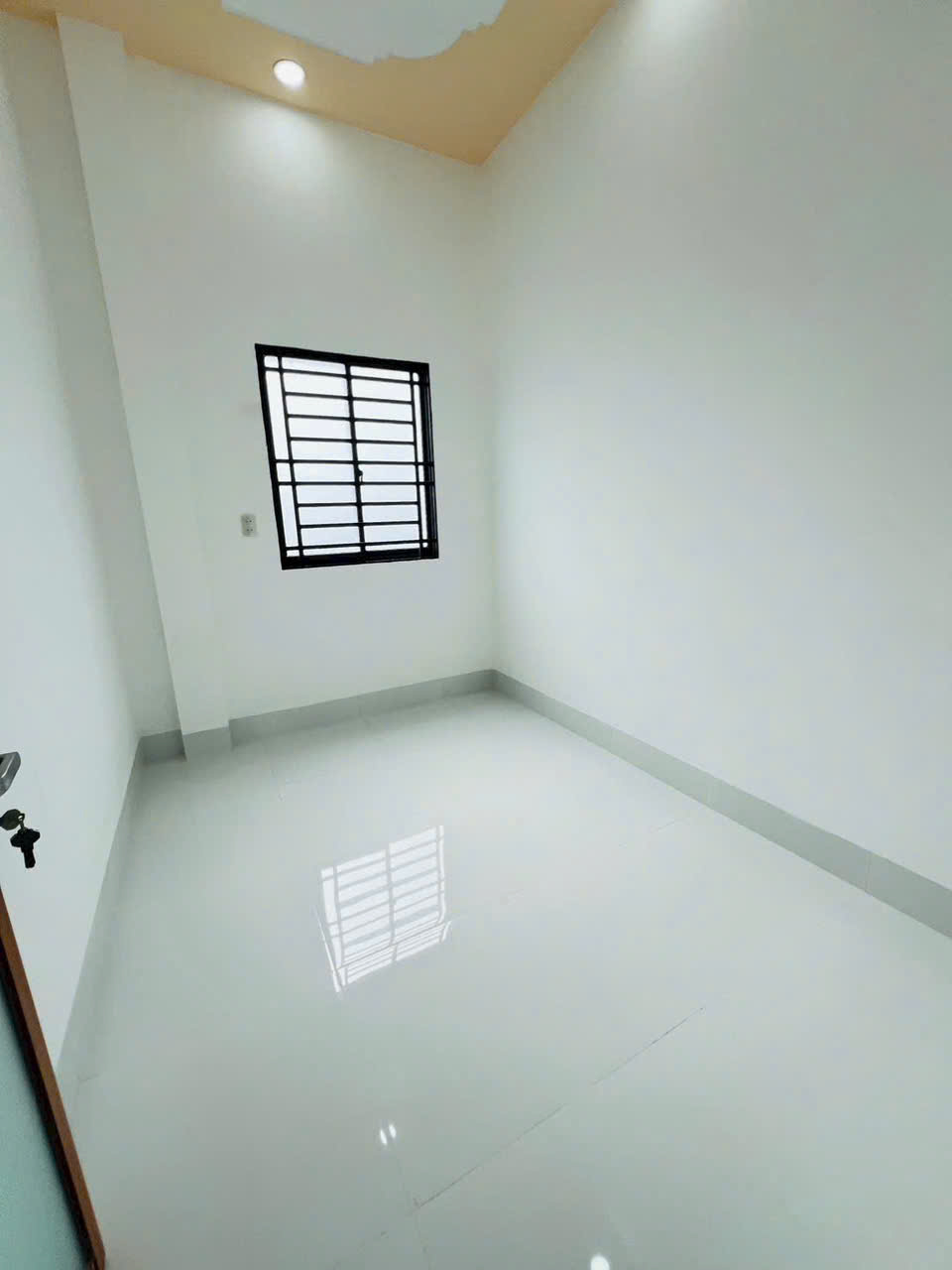 ban-nha-moi-dep-full-noi-that (9)