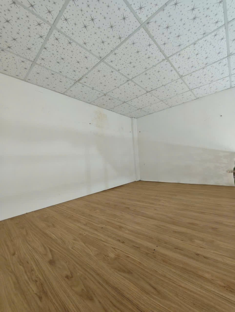 cho-thue-phong-tro-1.8-trieu-duong-ho-bun-xang (8)