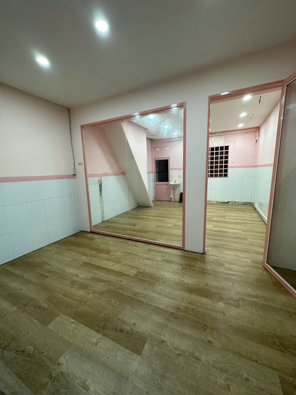 198601431428676814114