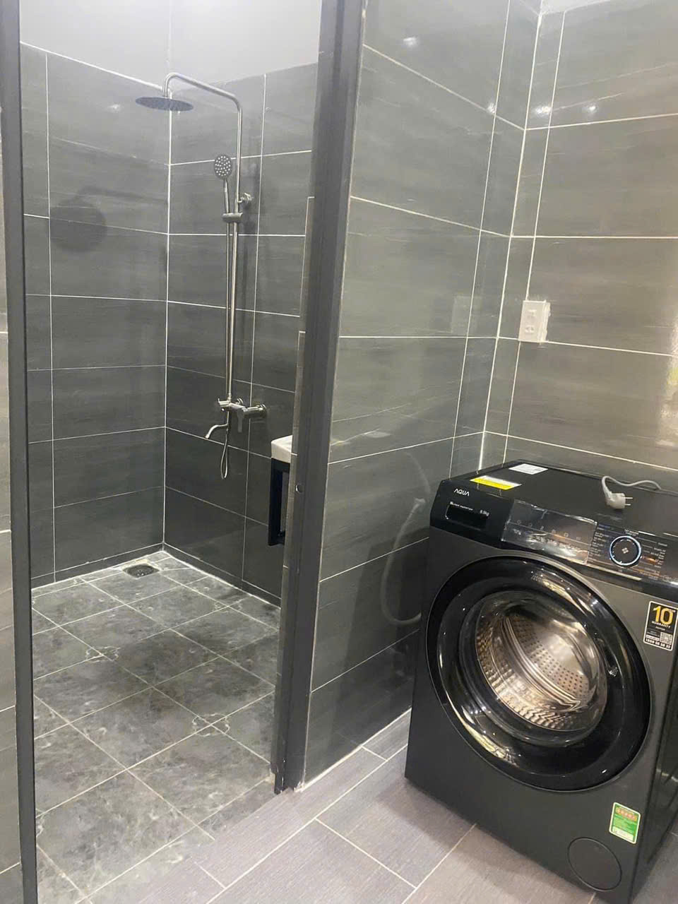 399998270178117577613