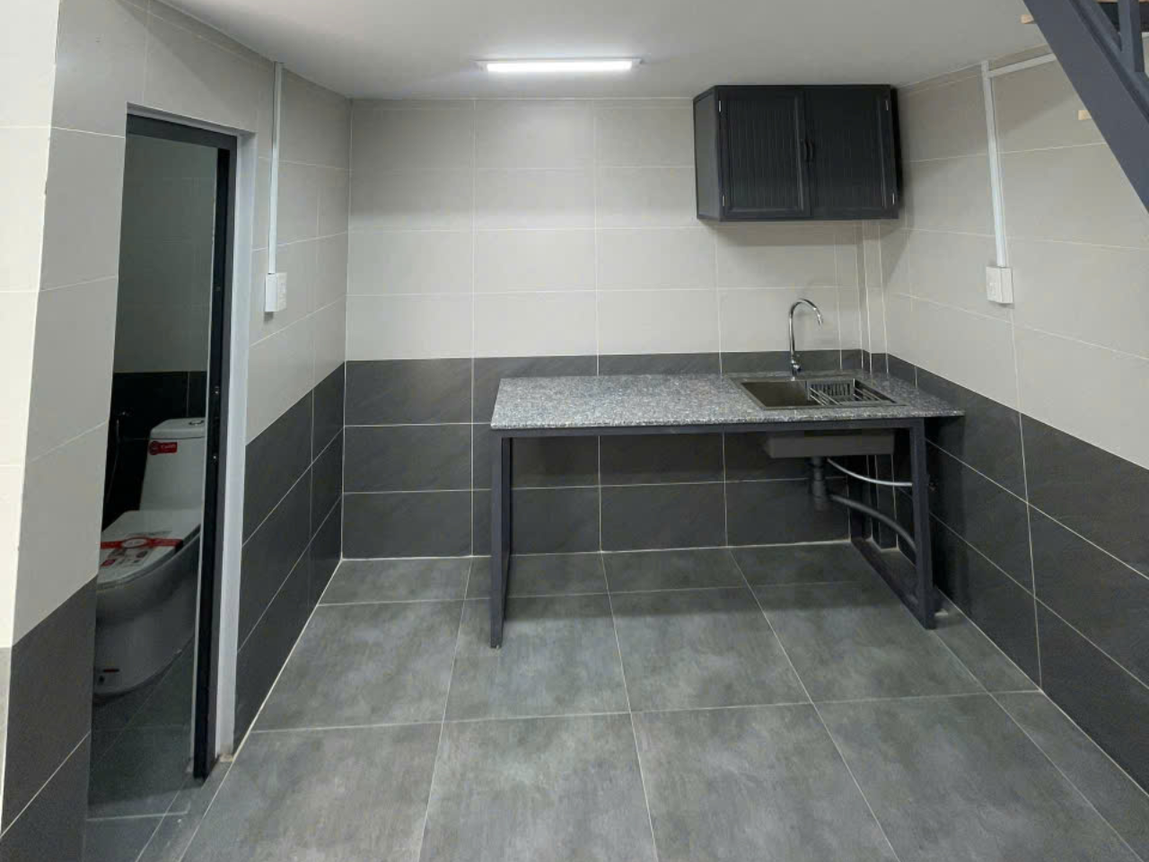 Phòng trọ có máy lạnh giá 2.4 triệu khu Nguyễn Văn Linh Cần Thơ