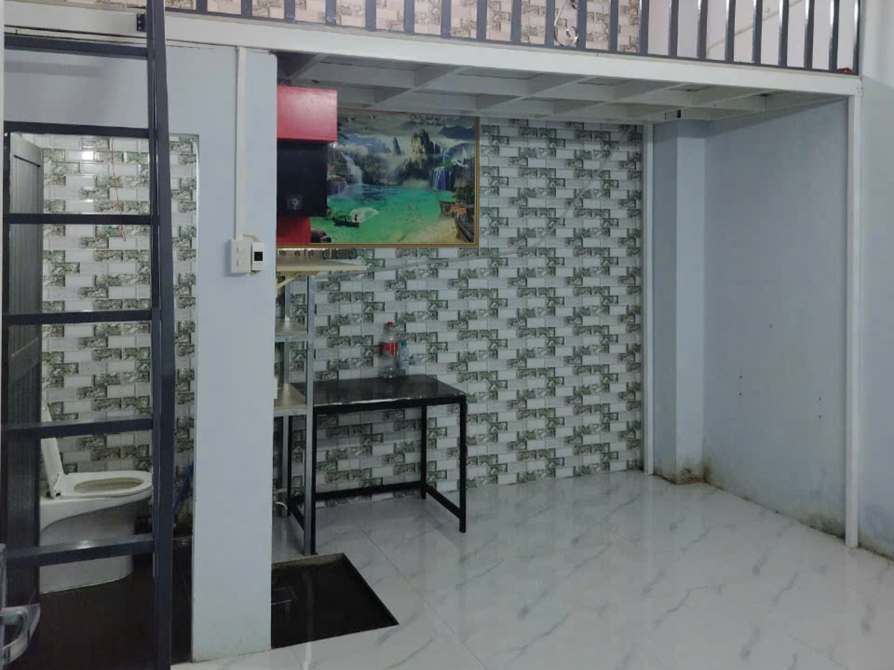 Phòng trọ có máy lạnh giá 2.4 triệu khu Nguyễn Văn Linh Cần Thơ