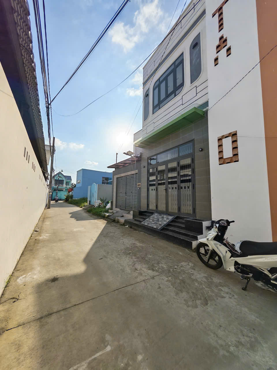 165880728500528443424