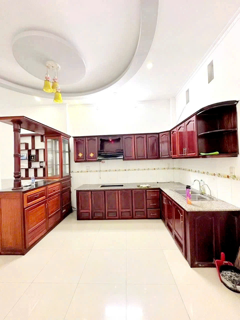 218089960562572964571