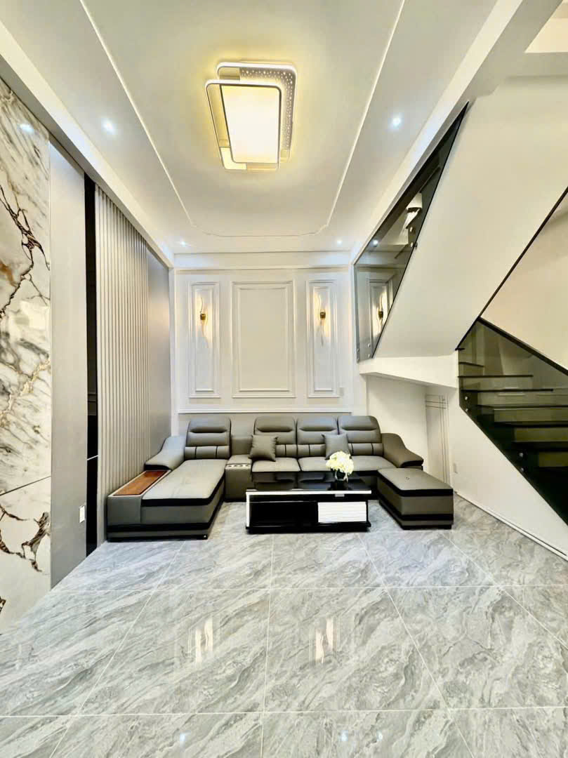 22468070238476024742