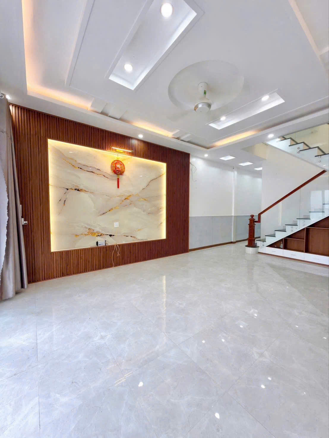 297258598390275279781