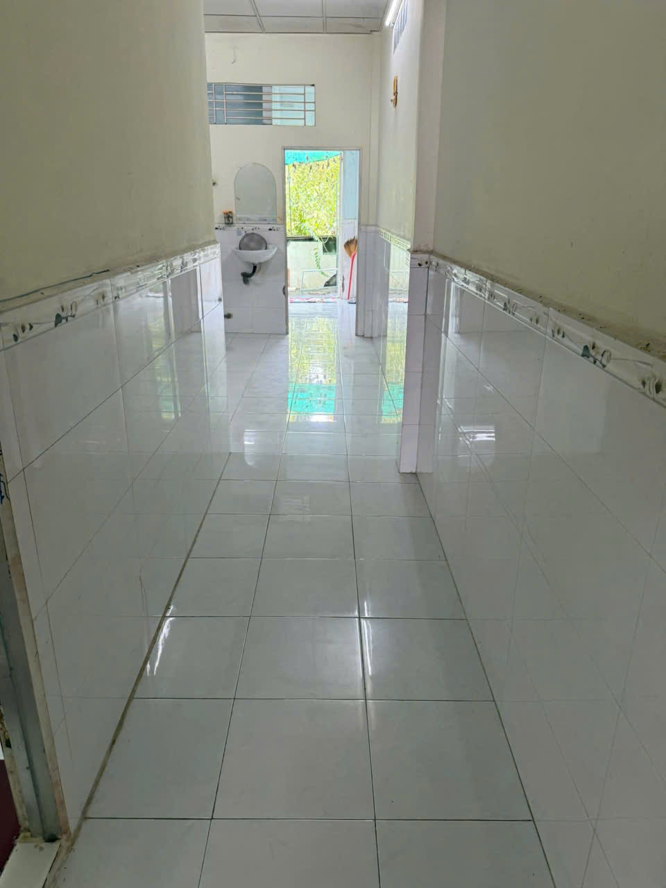 32536378958225659811