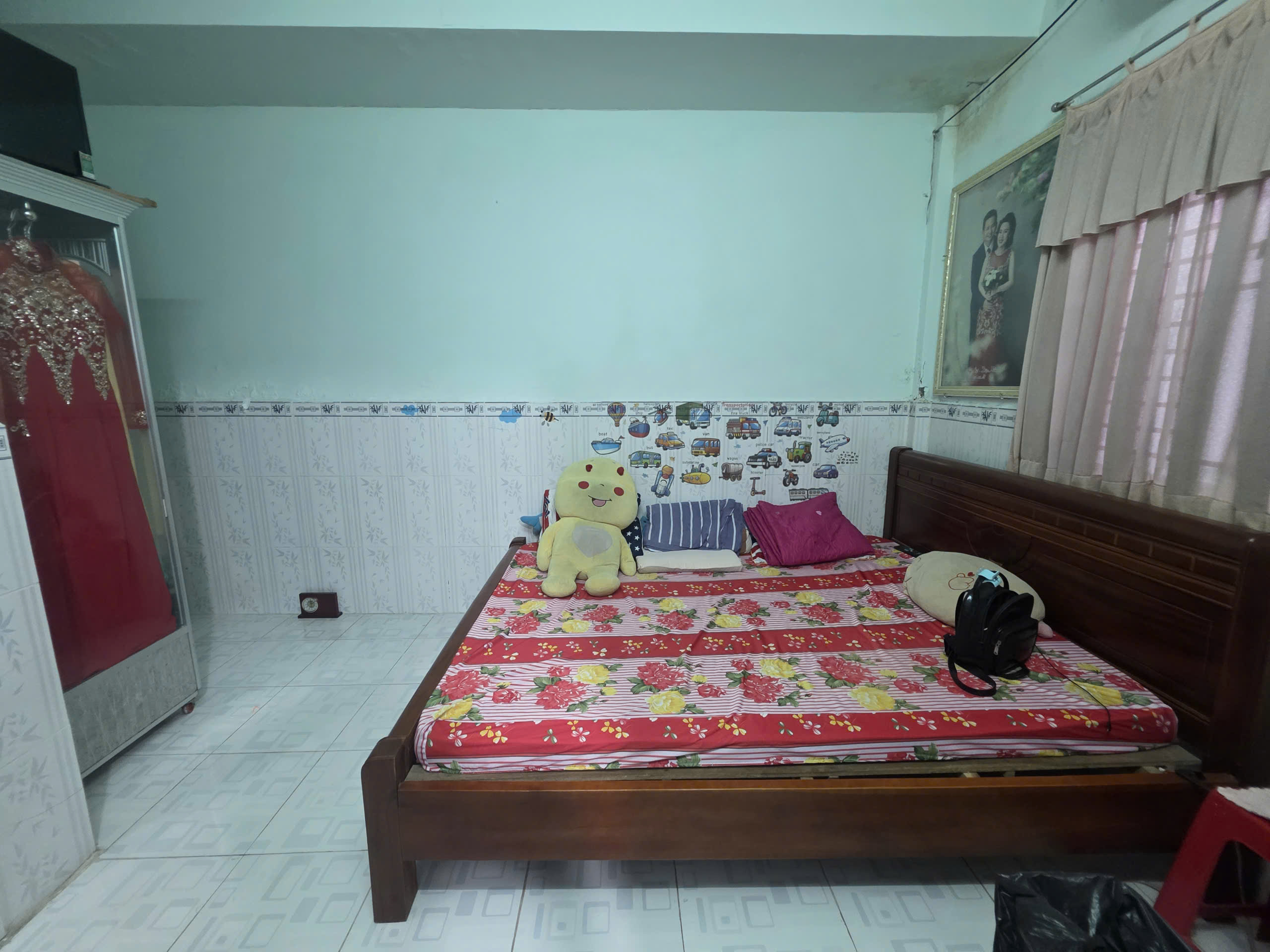 328050877017471293372