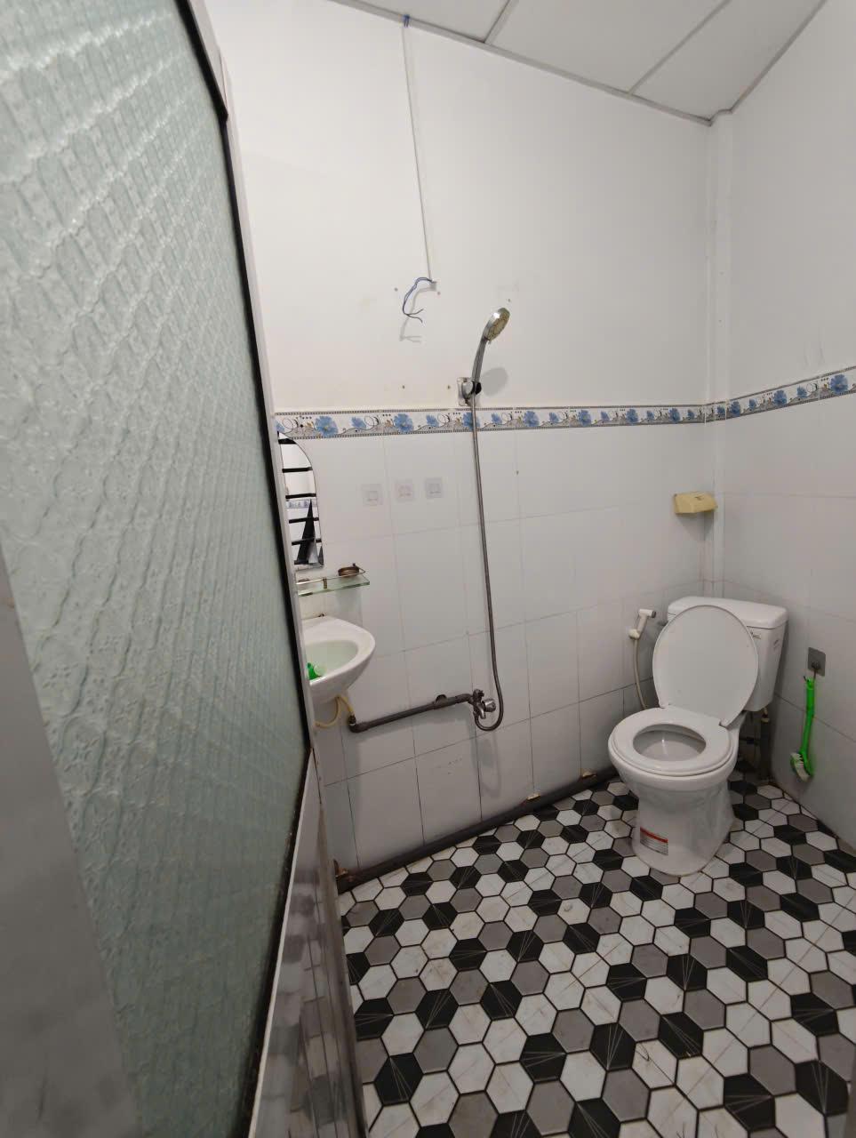 382221312326720965217