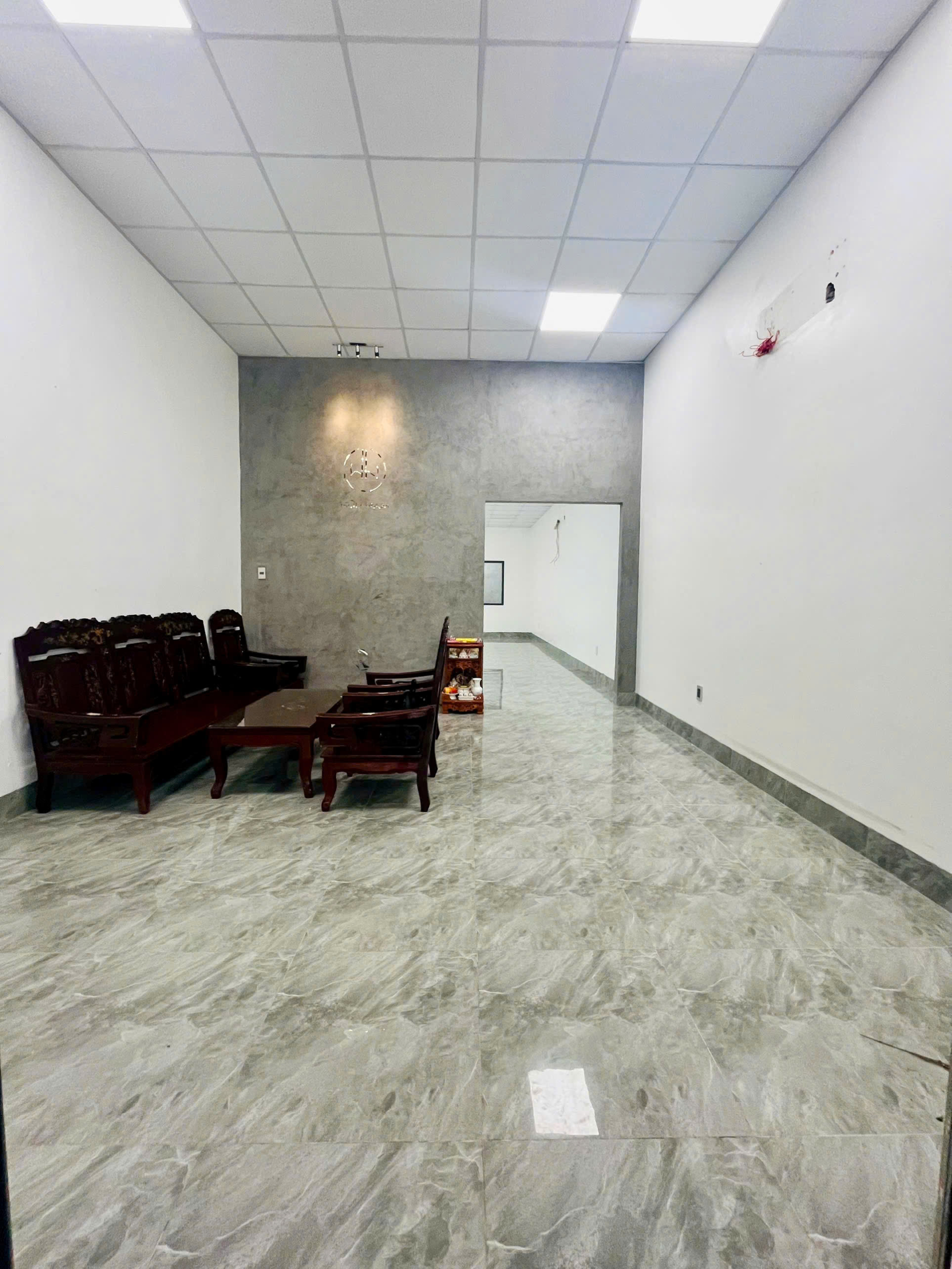 4545007687150b4b520410