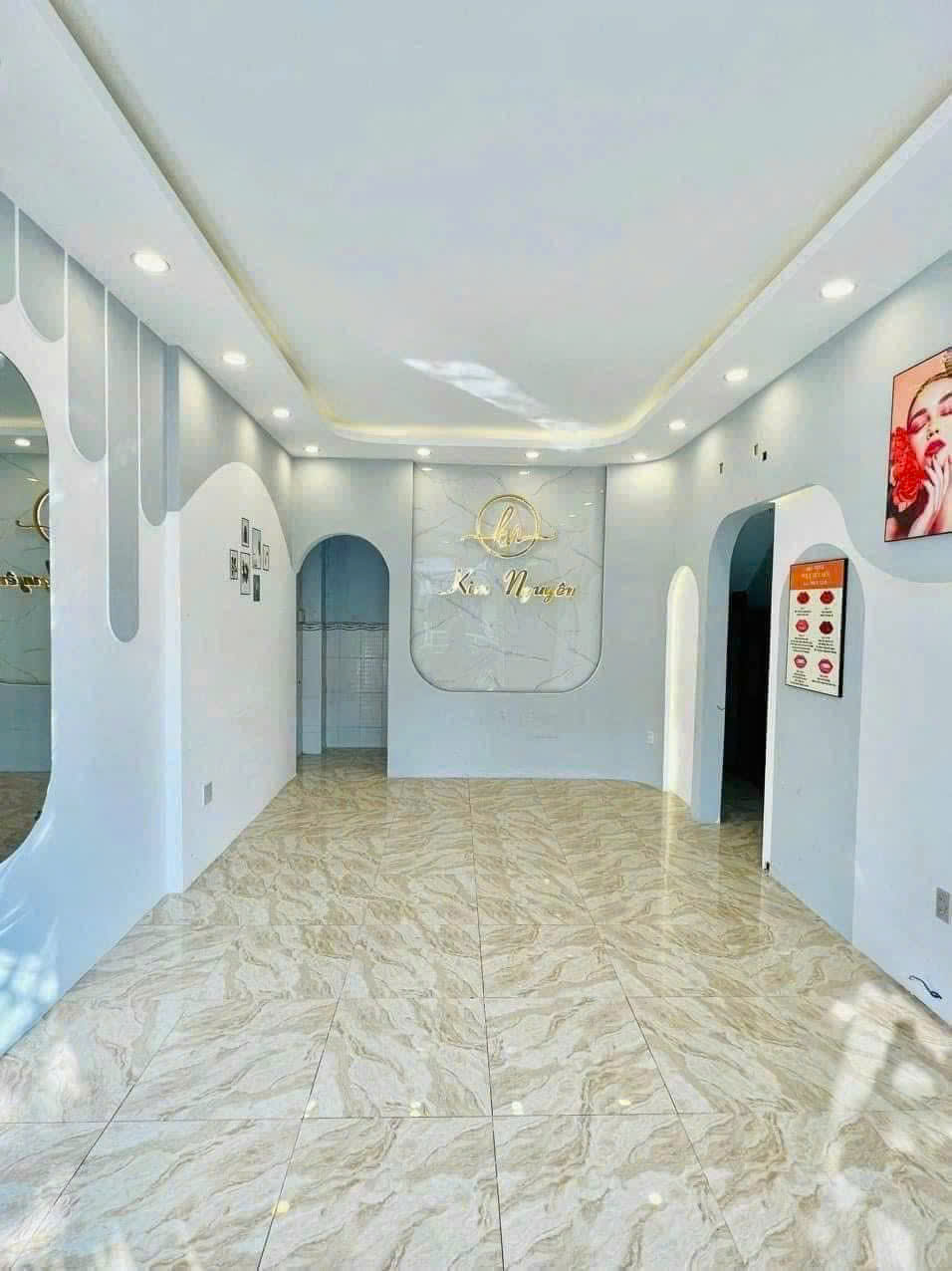 db4e037697b01bee42a19