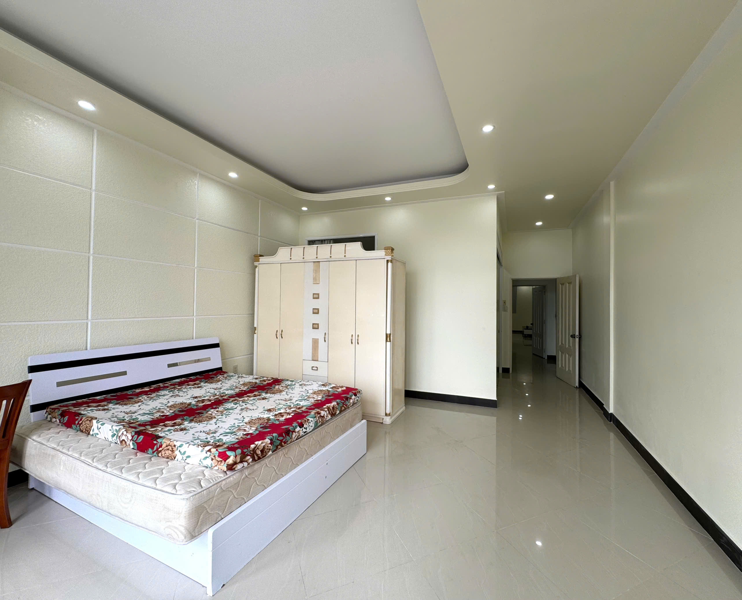 e99f20fcd6f75aa903e657