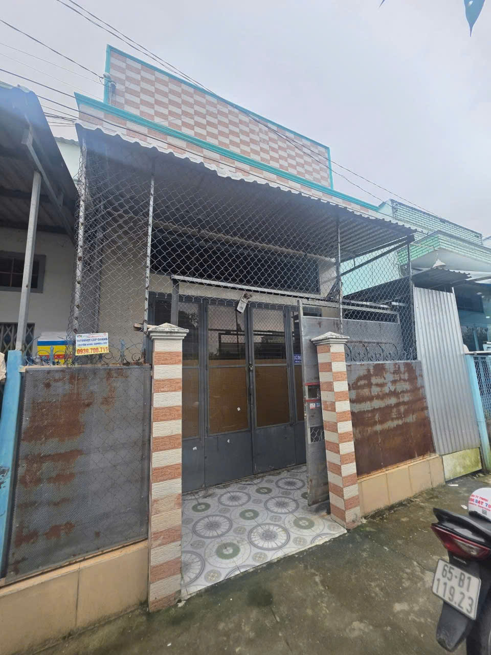 f7128dfb658ee9d0b09f24